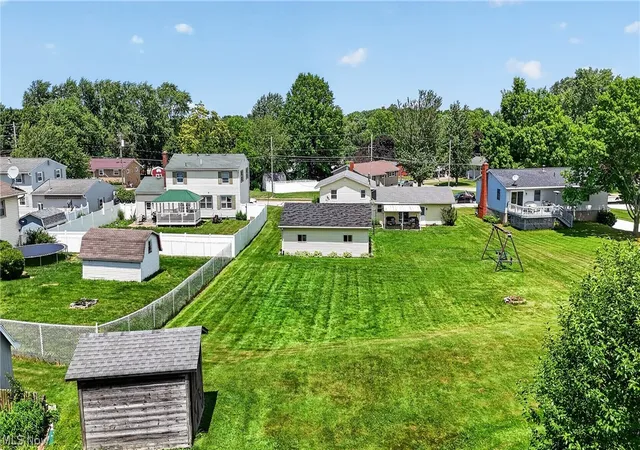 Homes for sale in Orrville, OH | 1818 Kenwood Dr, Orrville, OH 44667 | MLS# 5218671