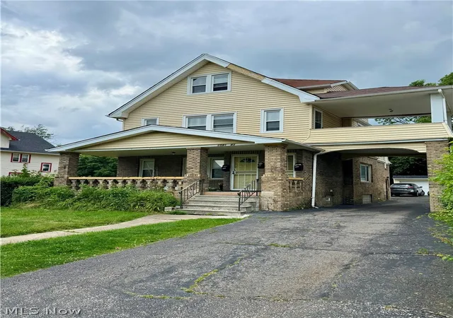 Photo 2 of Sale Pending at 1541 Glenmont Rd, Cleveland, OH 44118 | MLS# 5218728 | Listing updated on 2026-08-04