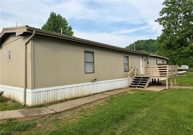 Homes for sale in Marietta, OH | 215 Sheldon Ave, Marietta, OH 45750 | MLS# 5207046