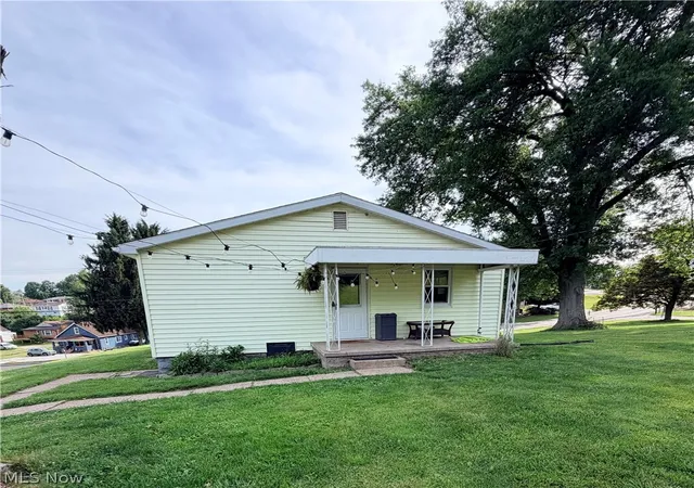 15th image of 335 Culler Rd, Weirton, WV 26062 | MLS# 5218749