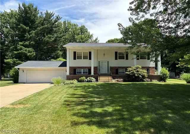 1st image of 4491 Merlin Dr, Green, OH 44685 | MLS# 5218769
