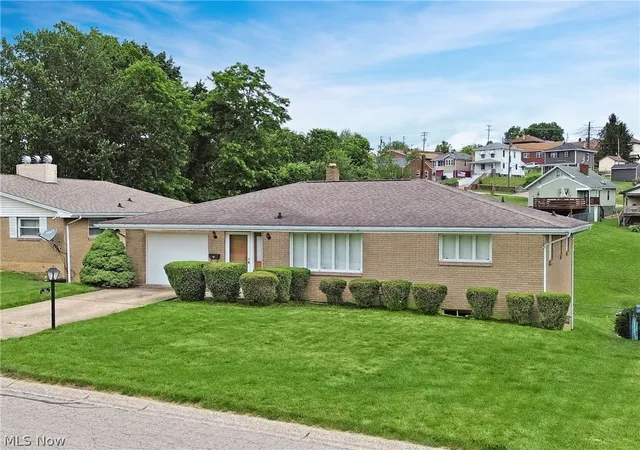 Homes for sale in Steubenville, OH | 401 Linduff Ave, Steubenville, OH 43952 | MLS# 5217649
