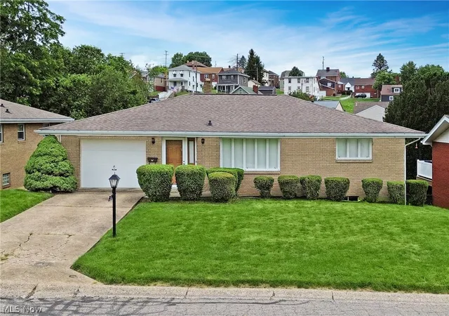 Homes for sale in Steubenville, OH | 401 Linduff Ave, Steubenville, OH 43952 | MLS# 5217649