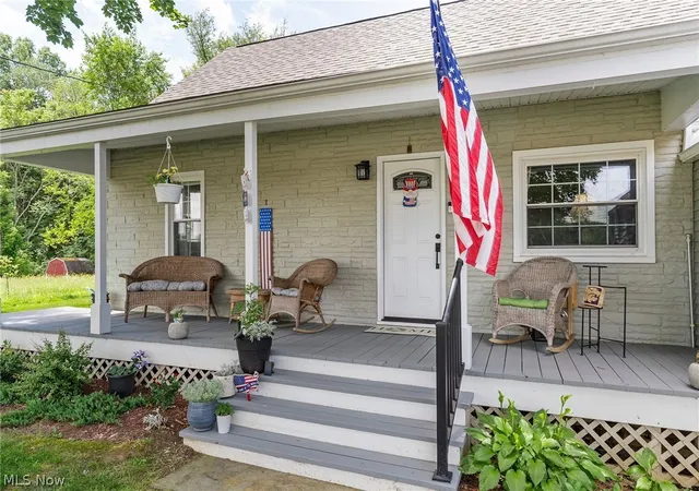 Homes for sale in Salem, OH | 10060 Salem Warren Rd, Salem, OH 44460 | MLS# 5218811