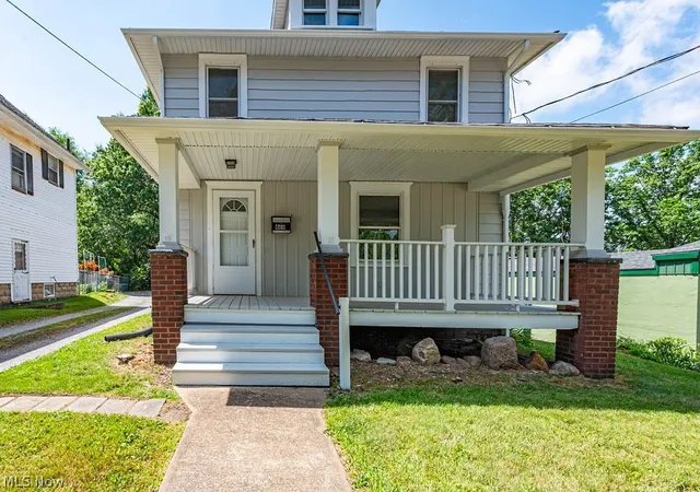 Homes for sale in Salem, OH | 469 E Euclid Ave, Salem, OH 44460 | MLS# 5218818