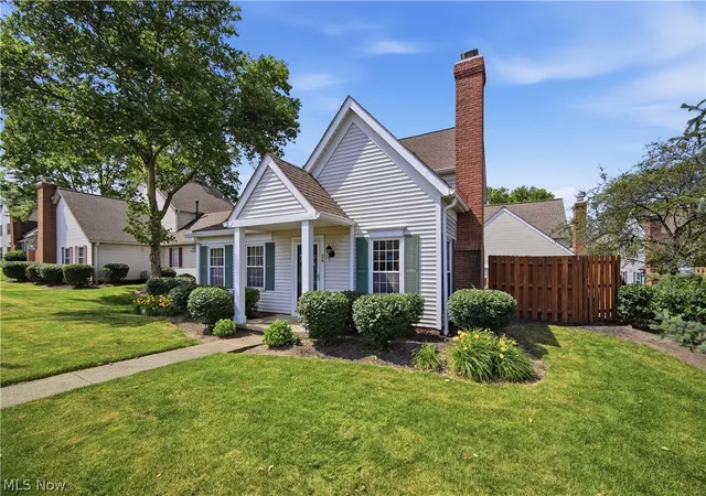 Photo 2 of Condo for sale at 26 Hudson Comn Dr, Hudson, OH 44236 | MLS# 5218519 | Listing updated on 2026-08-29