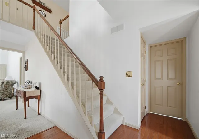 Photo 4 of Condo for sale at 26 Hudson Comn Dr, Hudson, OH 44236 | MLS# 5218519 | Listing updated on 2026-08-29