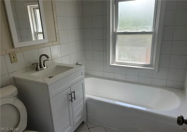 5th image of 3383 Sutton Rd, Cleveland, OH 44120 | MLS# 5218843