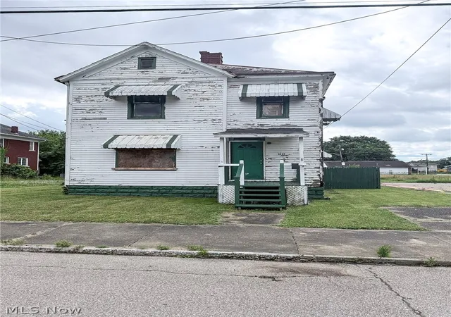2nd image of 1612 Spring St, Parkersburg, WV 26101 | MLS# 5218872