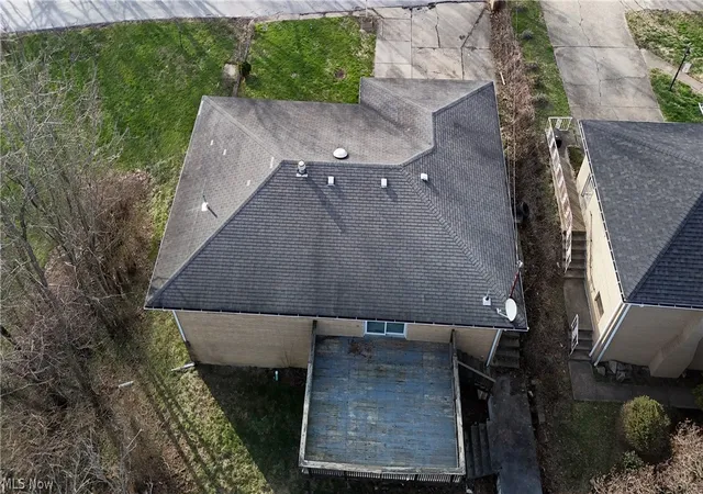 36th image of 137 Clay St, Weirton, WV 26062 | MLS# 5218744