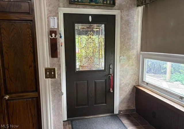Photo 4 of Single family home for sale at 8385 Paris Ave, Louisville, OH 44641 | MLS# 5218261 | Listing updated on 2026-08-17