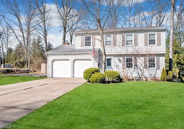 1st image of 492 Hickory Hollow Dr, Canfield, OH 44406 | MLS# 5218824
