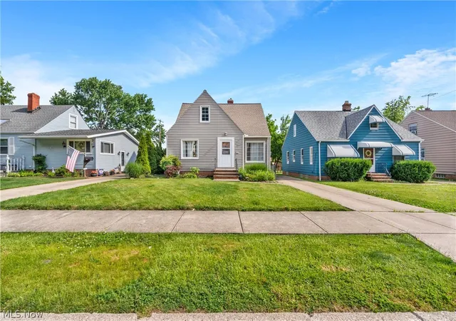 Homes for sale in Parma, OH | 3114 Torrington Ave, Parma, OH 44134 | MLS# 5218177