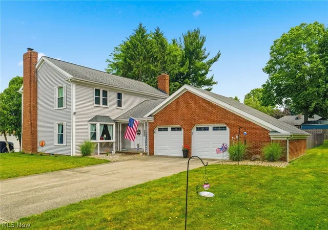 Homes for sale in North Canton, OH | 1200 Briarview Ave Nw, North Canton, OH 44720 | MLS# 5218871