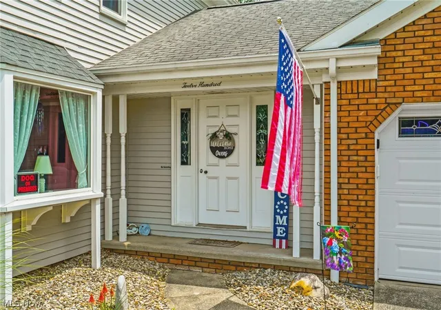 5th image of 1200 Briarview Ave Nw, North Canton, OH 44720 | MLS# 5218871