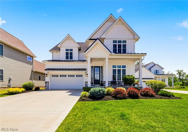 Photo 2 of Sale Pending at 587 Magnolia Ct, Cleveland, OH 44143 | MLS# 5218952 | Listing updated on 2026-08-29
