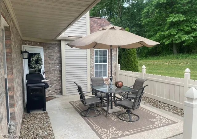 3rd image of 695 E Western Reserve Rd, Poland, OH 44514