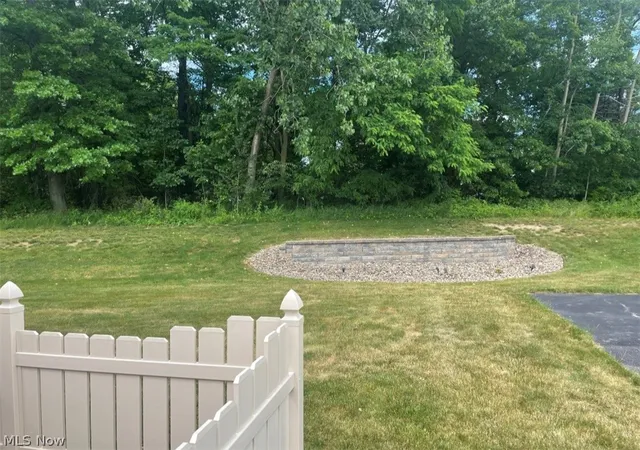 4th image of 695 E Western Reserve Rd, Poland, OH 44514