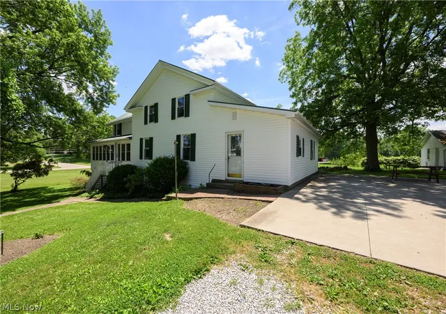 Photo 42 of Single family home for sale at 12201 King Church Ave Nw, Uniontown, OH 44685 | MLS# 5218938 | Listing updated on 2026-09-01