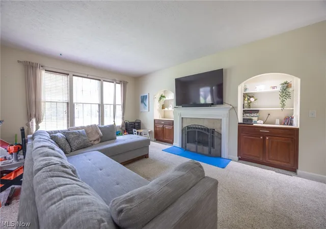 Photo 2 of Sale Pending at 8856 Oakbrook Cir, Twinsburg, OH 44087 | MLS# 5213620 | Listing updated on 2026-07-15