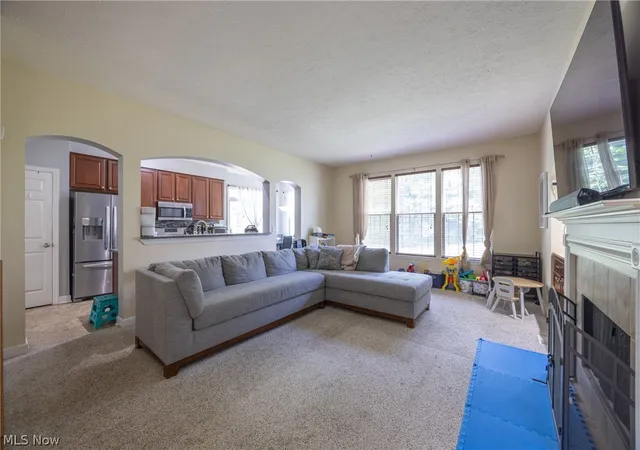Photo 3 of Sale Pending at 8856 Oakbrook Cir, Twinsburg, OH 44087 | MLS# 5213620 | Listing updated on 2026-07-15