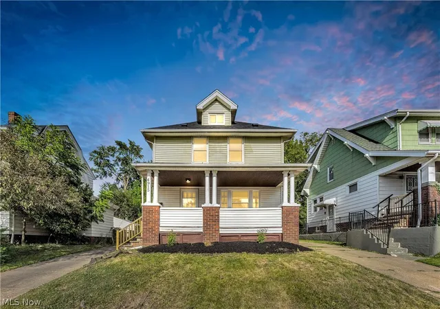 Homes for sale in Garfield Heights, OH | 4915 E 88th St, Garfield Heights, OH 44125 | MLS# 5218493