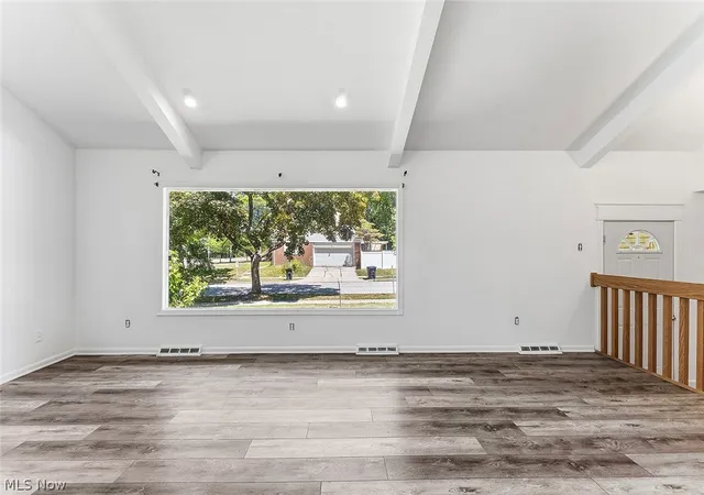 Homes for sale in Beachwood, OH | 2120 Cedarview Dr, Beachwood, OH 44122 | MLS# 5217070