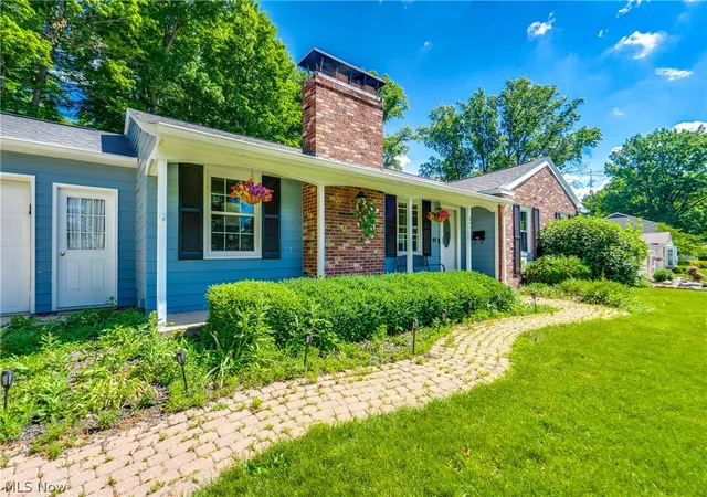 Homes for sale in Alliance, OH | 841 W Milton Street, Alliance, OH 44601 | MLS# 5218888