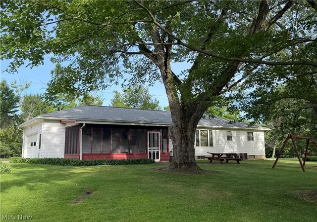 27th image of 2849 Hoagland Blackstub Rd, Cortland, OH 44410 | MLS# 5219169