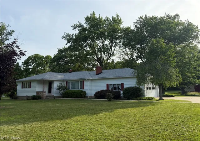 2nd image of 2849 Hoagland Blackstub Rd, Cortland, OH 44410 | MLS# 5219169