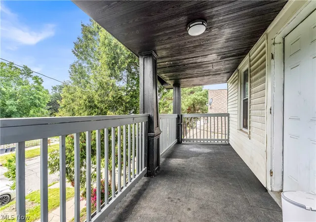 Listing Photo 4 - Condo for sale in building located at 7408 Dudley Ave, Cleveland, OH 44102