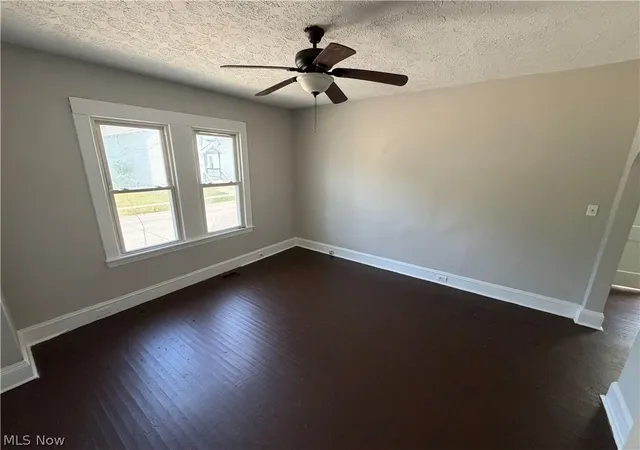 Photo 3 of Single family home for sale at 1096 E 72nd Street, Cleveland, OH 44103 | MLS# 5218902 | Listing updated on 2026-06-16