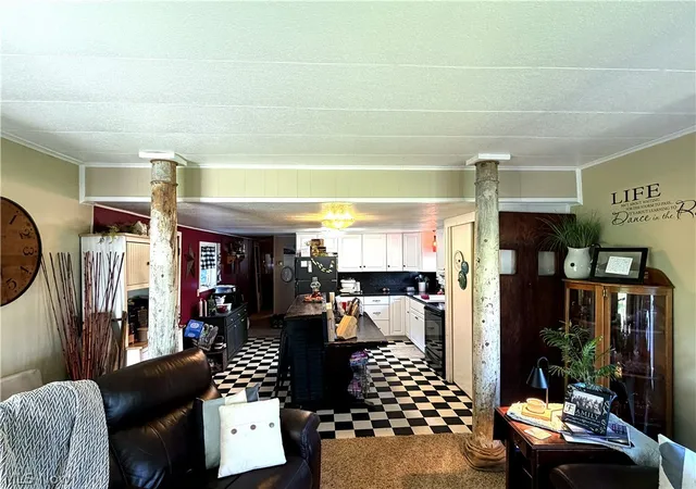 5th image of 538 Spring St Ne, Sugarcreek, OH 44681 | MLS# 5216350