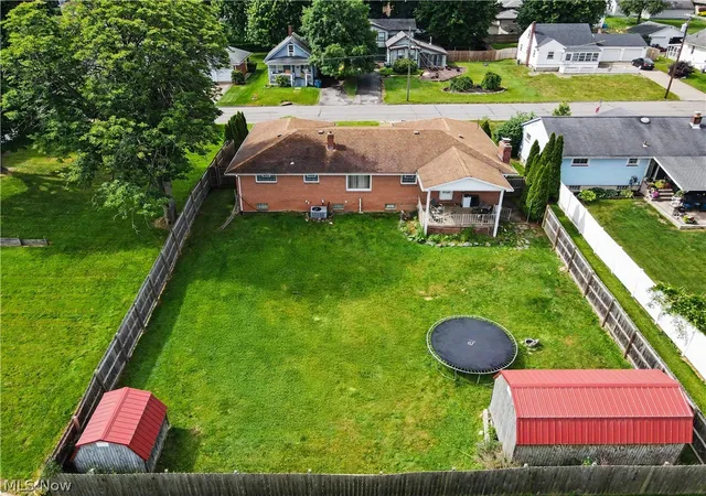 39th image of 577 Geneva Ave, Struthers, OH 44471 | MLS# 5216332