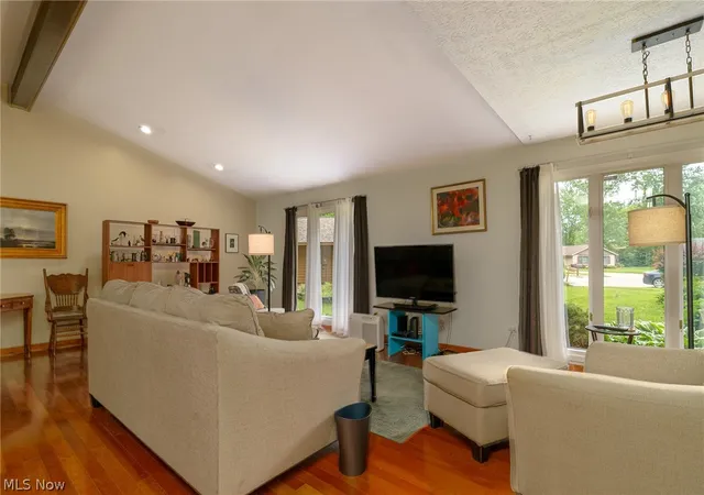 3rd image of 10804 Watercress Rd, Strongsville, OH 44149 | MLS# 5219181