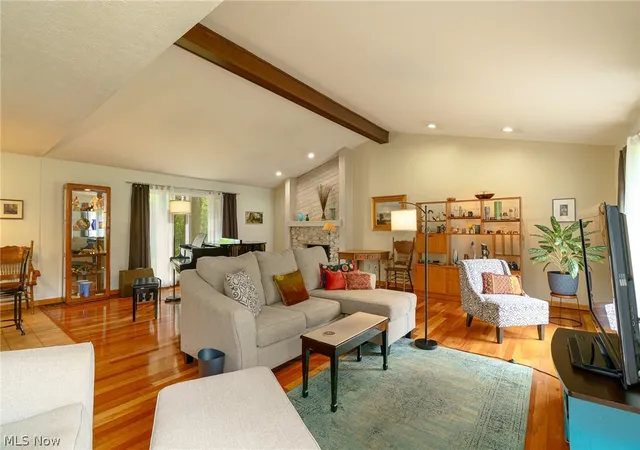 5th image of 10804 Watercress Rd, Strongsville, OH 44149 | MLS# 5219181