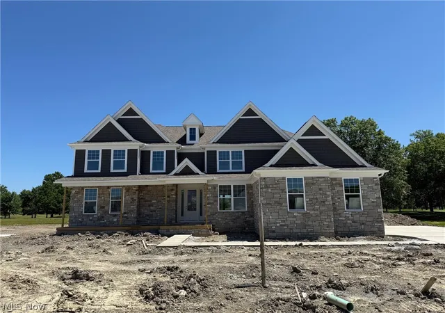 Homes for sale in Avon Lake, OH | 32585 Royal Troon Dr, Avon Lake, OH 44012 | MLS# 5219391