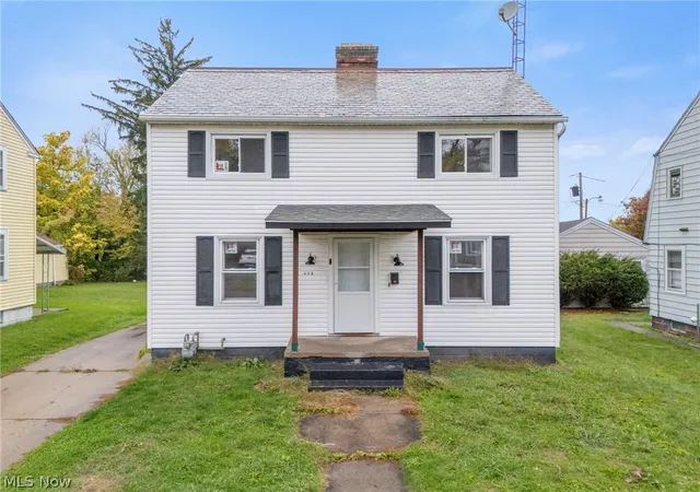 Homes for sale in Alliance, OH | 834 Devine St, Alliance, OH 44601 | MLS# 5219399