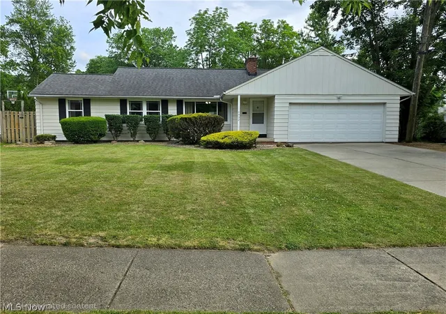 1st image of 4932 Glenlyn Rd, Lyndhurst, OH 44124 | MLS# 5203781