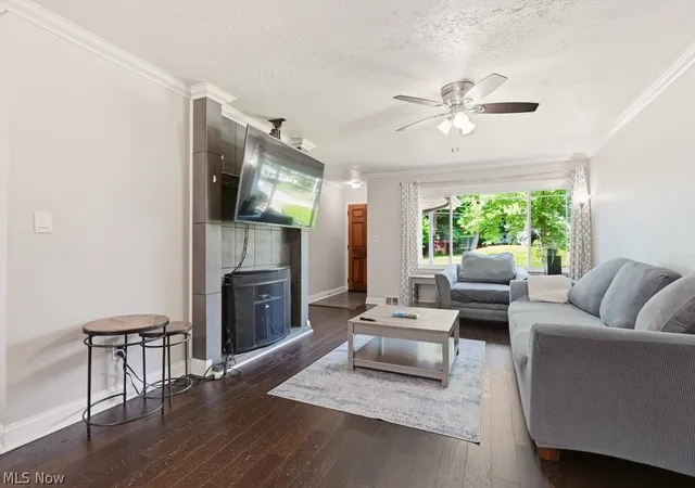 2nd image of 4932 Glenlyn Rd, Lyndhurst, OH 44124 | MLS# 5203781