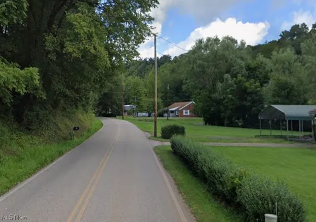 Homes for sale in Belpre, OH | 1550 Braun Rd, Belpre, OH 45714 | MLS# 5219443