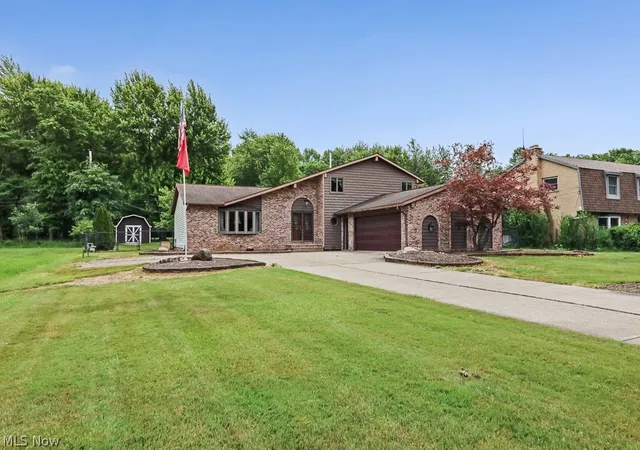 Homes for sale in Middleburg Heights, OH | 7075 Big Creek Pkwy, Middleburg Heights, OH 44130 | MLS# 5217822