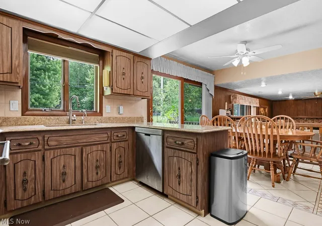 Homes for sale in Middleburg Heights, OH | 7075 Big Creek Pkwy, Middleburg Heights, OH 44130 | MLS# 5217822