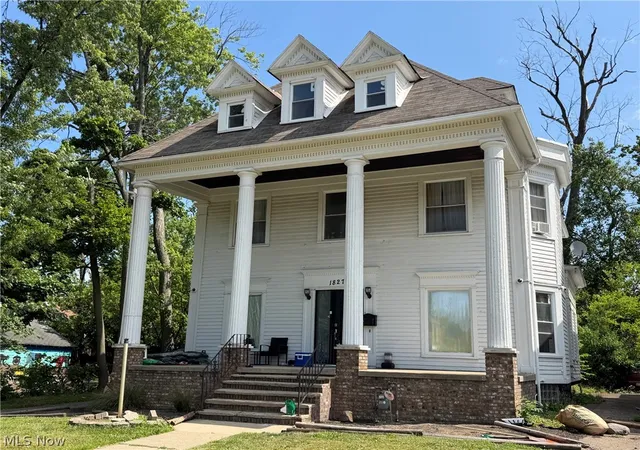 Homes for sale in East Cleveland, OH | 1827 Idlewood Ave, East Cleveland, OH 44112 | MLS# 5219514