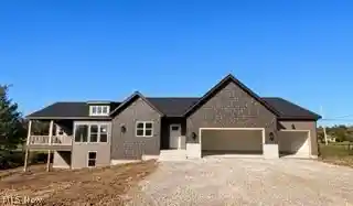 Single family home for sale at 531 Gentlebrook Blvd SW, Hartville, OH 44632 | MLS# 5219543
