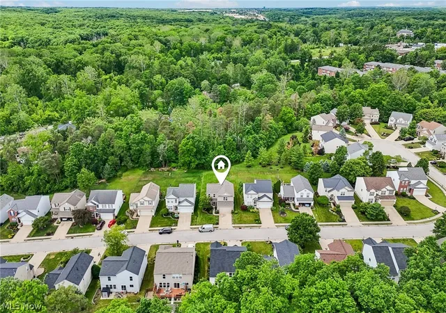 Photo 21 of Sale Pending at 14824 Thornton Dr, North Royalton, OH 44133 | MLS# 5219447 | Listing updated on 2026-09-24