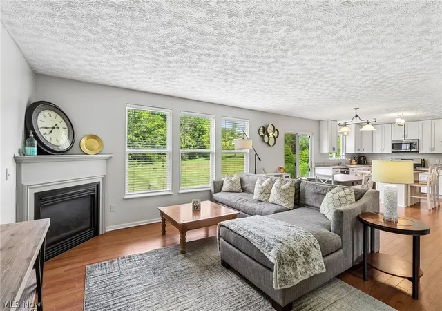 Photo 3 of Sale Pending at 14824 Thornton Dr, North Royalton, OH 44133 | MLS# 5219447 | Listing updated on 2026-09-24