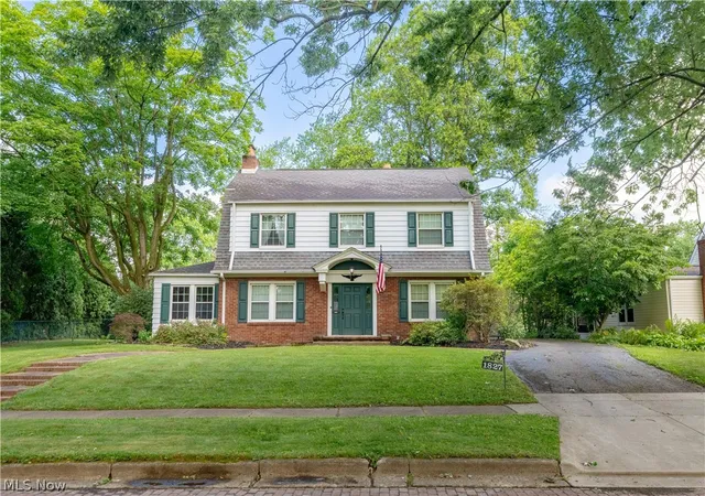 Homes for sale in Massillon, OH | 1827 Coventry Rd Ne, Massillon, OH 44646 | MLS# 5219064
