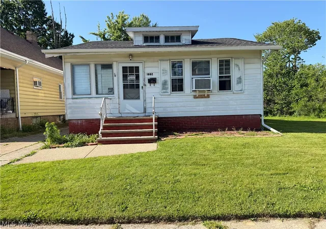 Photo 1 of Single family home for sale at 1802 Ardoyne Ave, Cleveland, OH 44109 | MLS# 5219417 | Listing updated on 2026-06-16