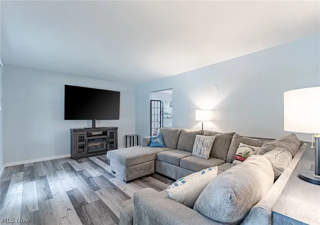 Photo 3 of Single family home for sale at 1969 Willowdale Dr, Stow, OH 44224 | MLS# 5218641 | Listing updated on 2026-08-26